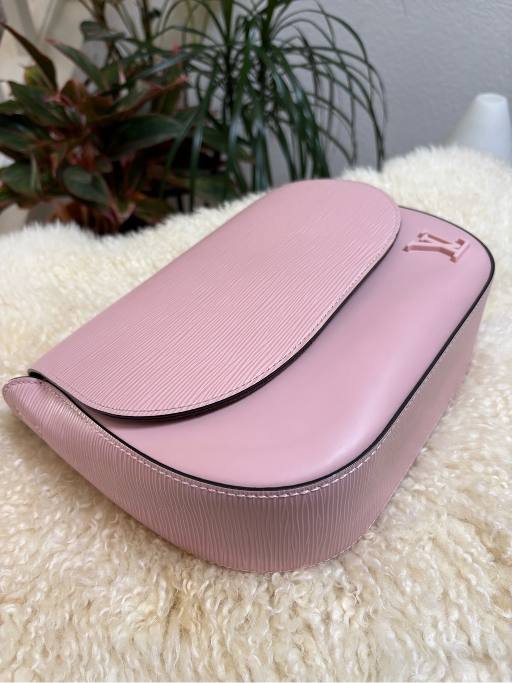 LOUIS VUITTON Epi Luna Rose Ballerine *EUC - Picture 9 of 14